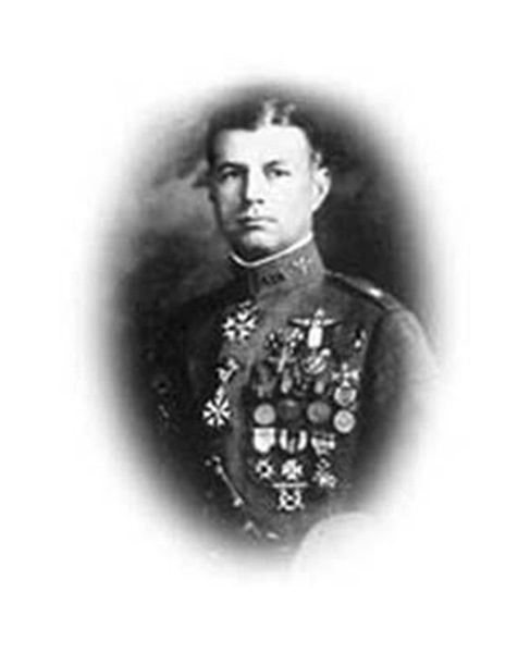 Historical photo of General William Mitchell (1879 - 1936)